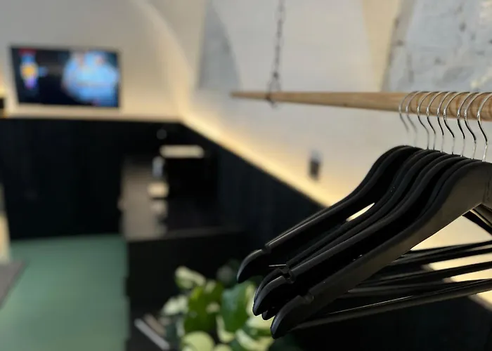 Center - アパート