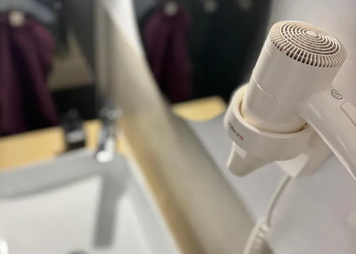 Center - * ブラチスラヴァ