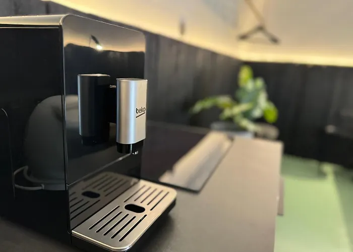 Apartmán Center - *